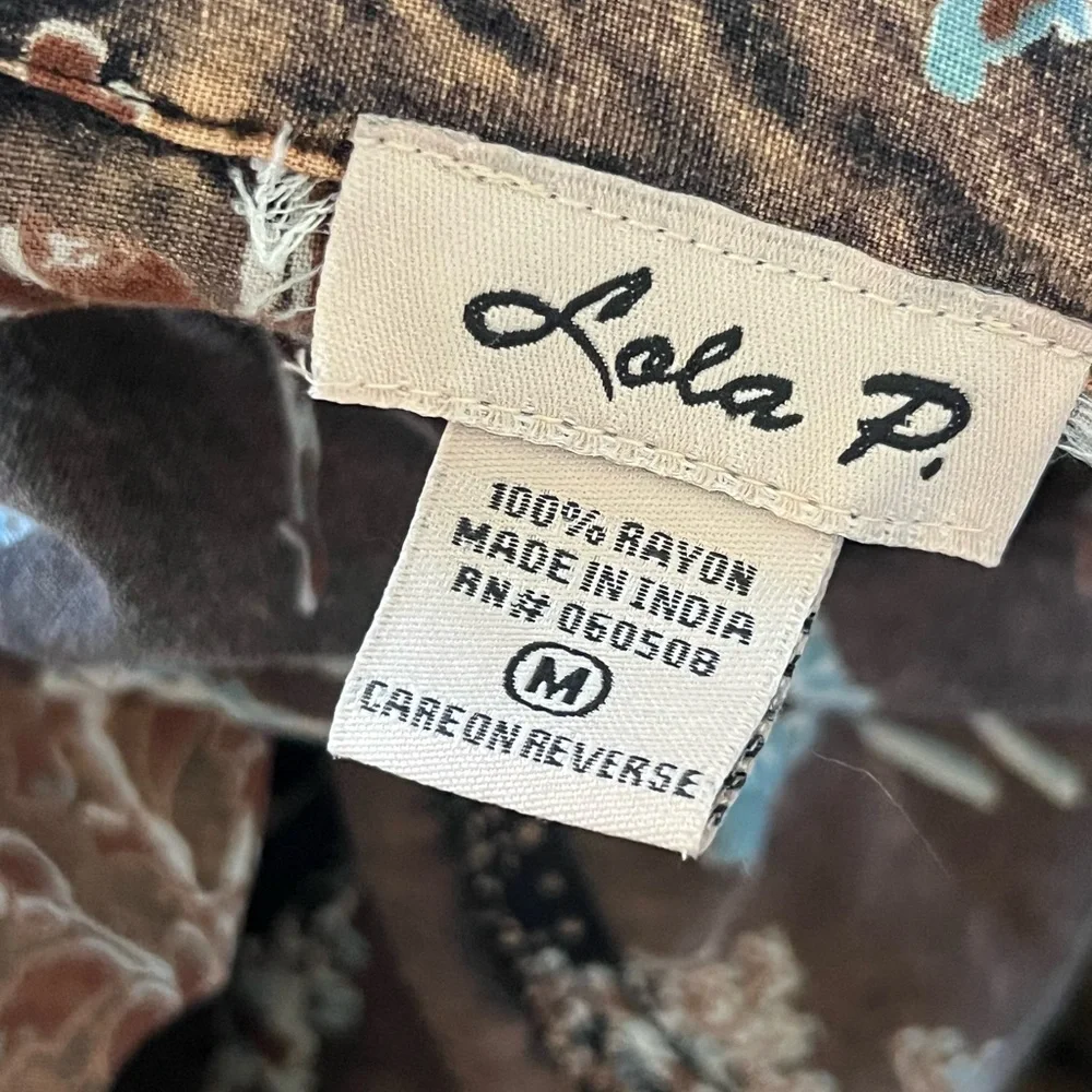 Lola P. Corset Back Button Front Shirt - Picture 3 of 4